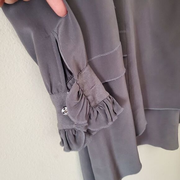 Monahmour Women's 100% Silk Blouse Gray Size Medium Lagenlook - Picture 7 of 8